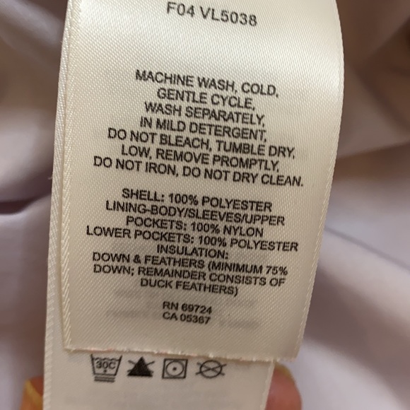 Columbia Cream Down & Feather Jacket Size: Small - Picture 15 of 15